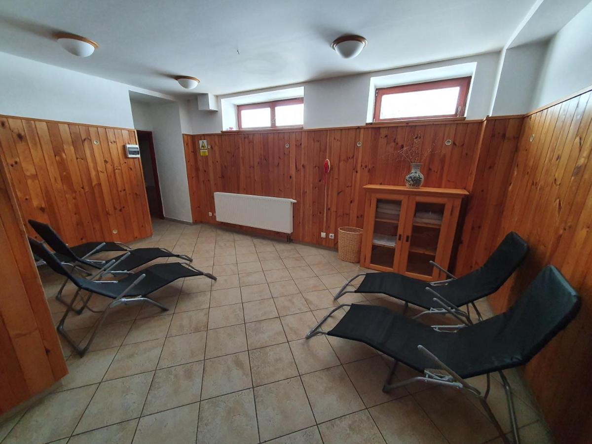 Hotel Zlaty Chlum Ceska Ves Экстерьер фото