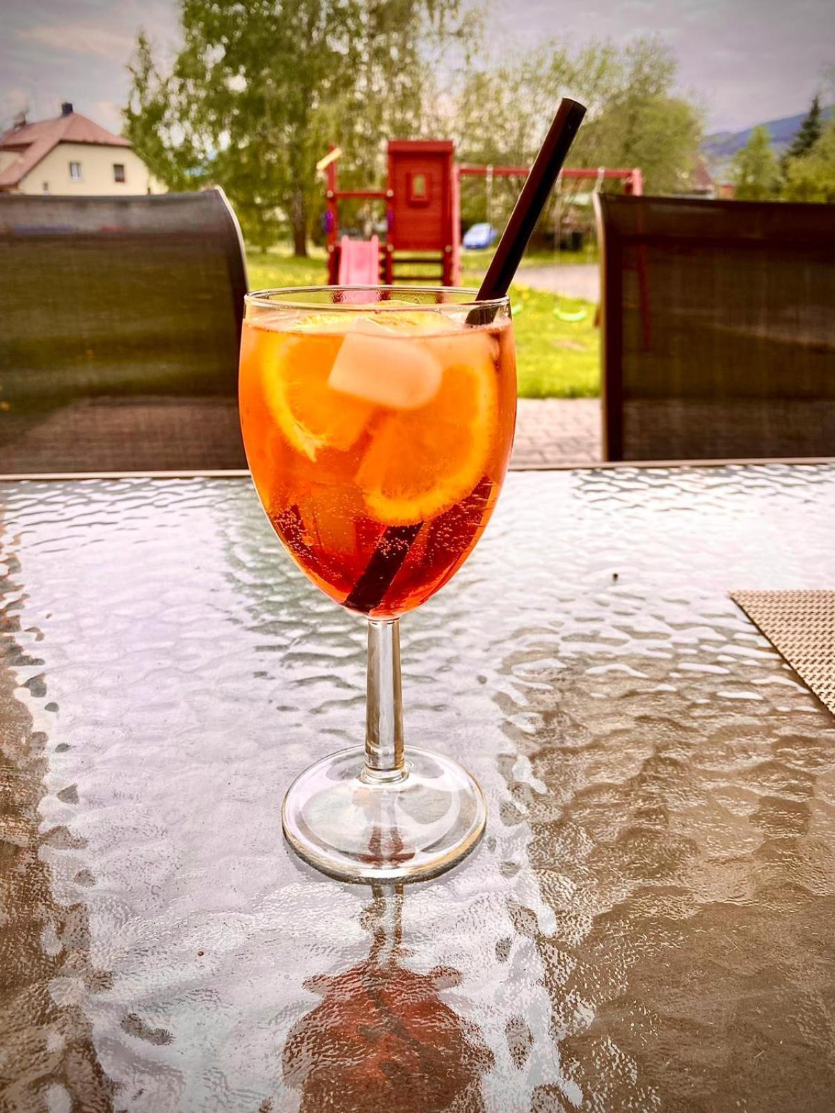 Hotel Zlaty Chlum Ceska Ves Экстерьер фото